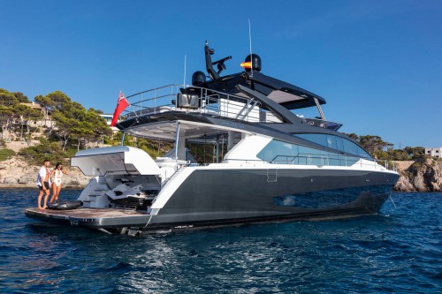 Pearl 80 production power yacht 9