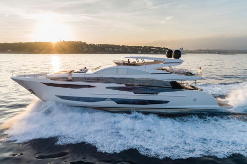 Pearl 95 production power yacht 14