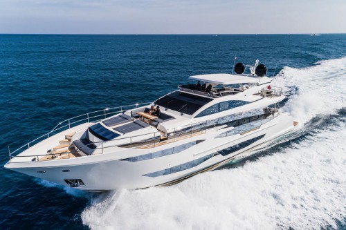 Pearl 95 production power yacht 5