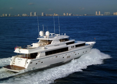 Johnson 105 production power yacht 6