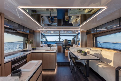 Pearl 62 production power yacht 11
