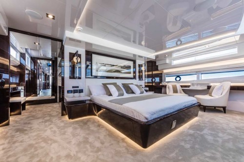 Pearl 95 production power yacht 3
