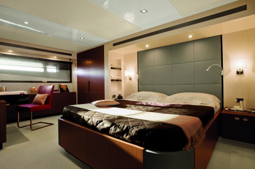 Azimut Magellano 74 production power yacht 2